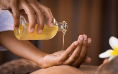 Tous les bienfaits des massages aux huiles naturelles